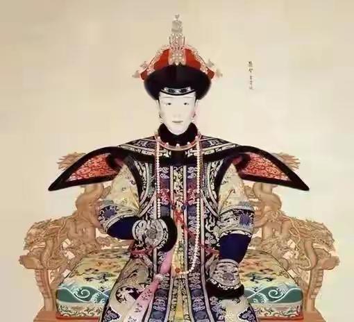年氏初入王府仅是政治棋子，十五年诞下四子尽数夭折，雍正为何甘愿为她搁置朝政五日