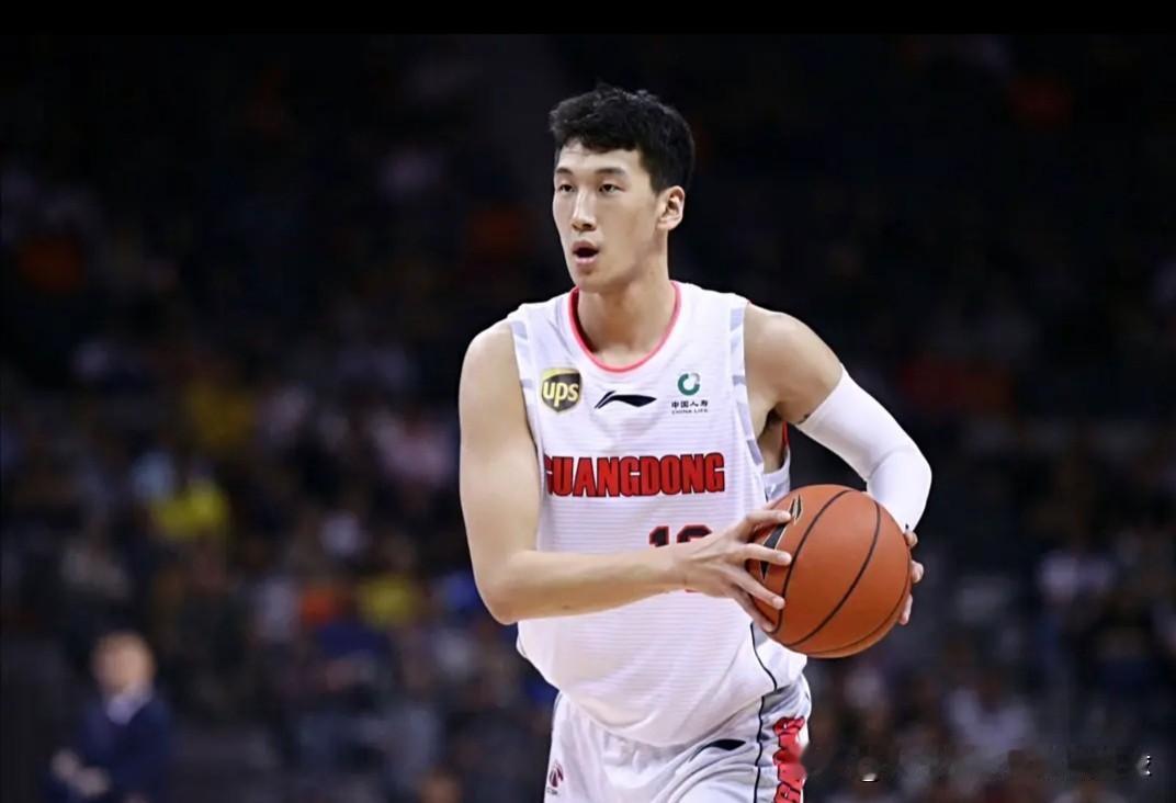 CBA各类合同里面弯弯绕很多，比如说南京同曦给杜润旺开的是D类顶薪合同，听着很唬