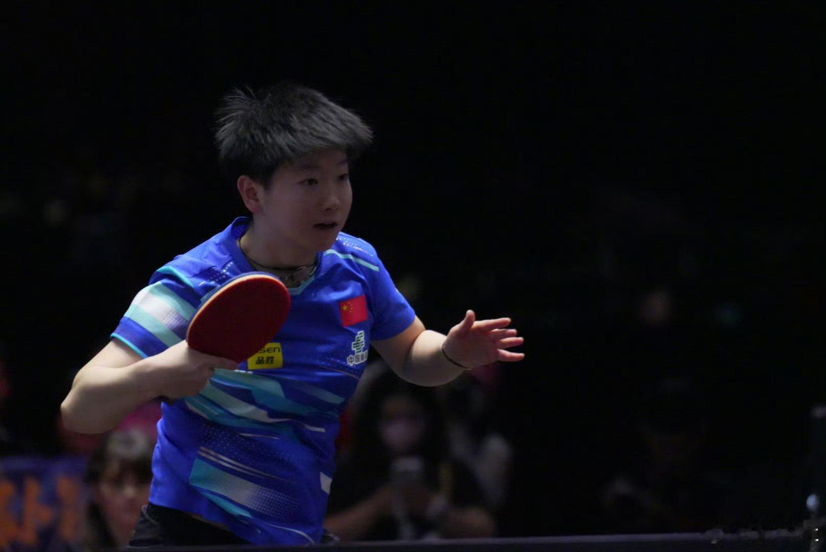 孙颖莎[超话]  孙颖莎  孙颖莎4比0何卓佳  孙颖莎半决赛加油，  愿你心怀