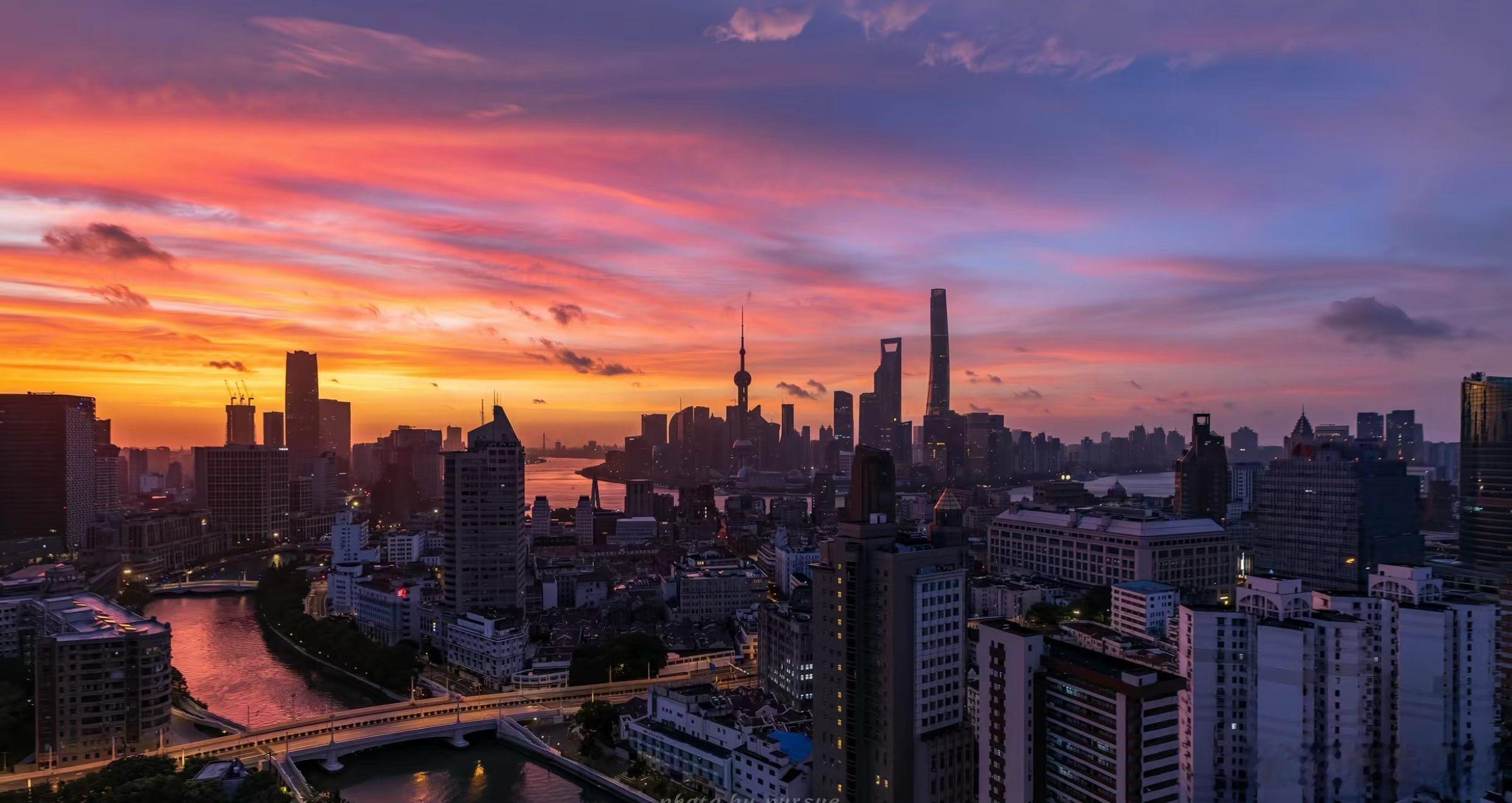 你永远可以相信上海的天际线～太美了 