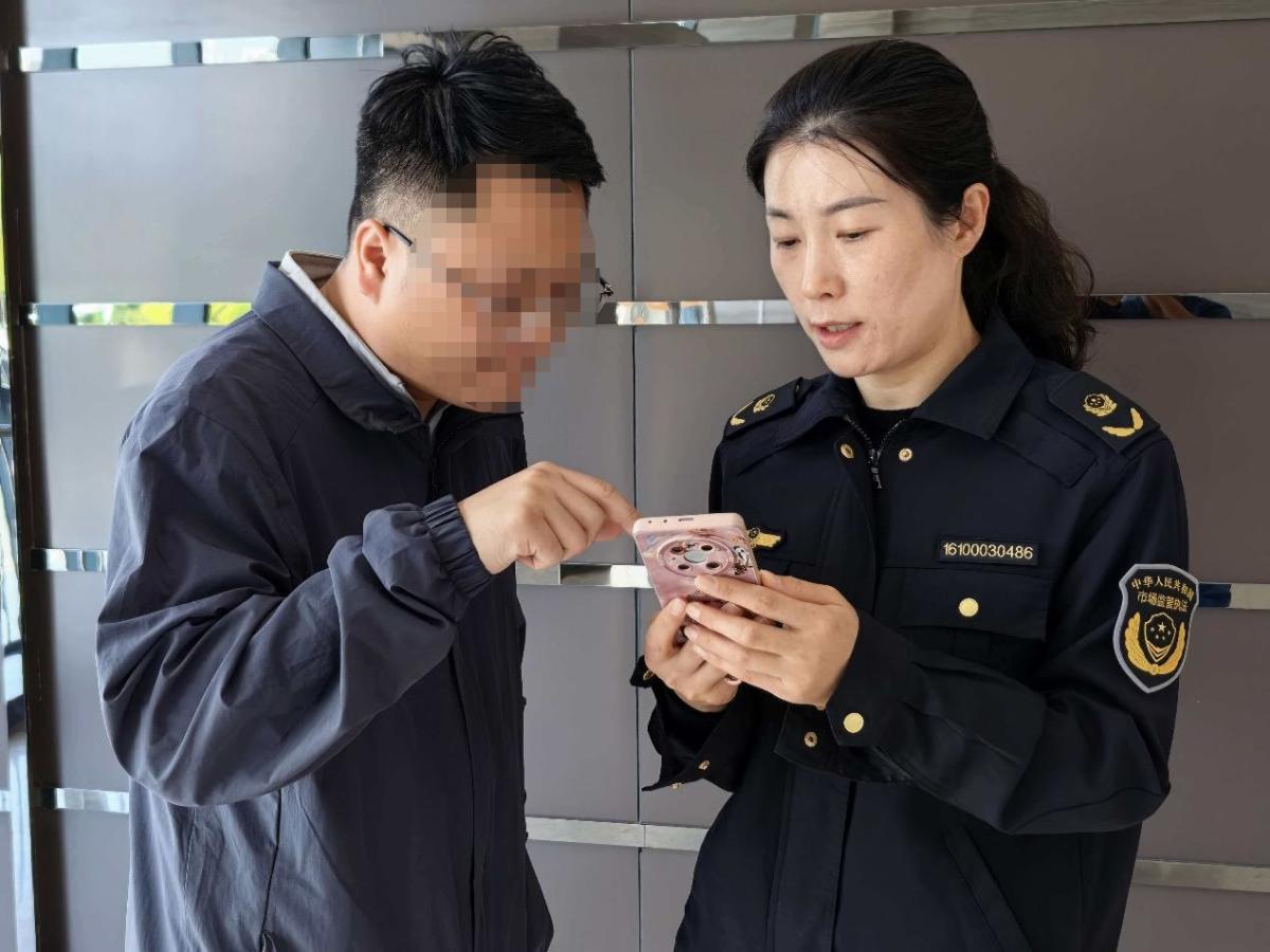 许昌“无忧消费险”首赔付，非常规操作让家属直呼“暖心”，天津杨先生：“等母亲康复，我们一定会再去河南