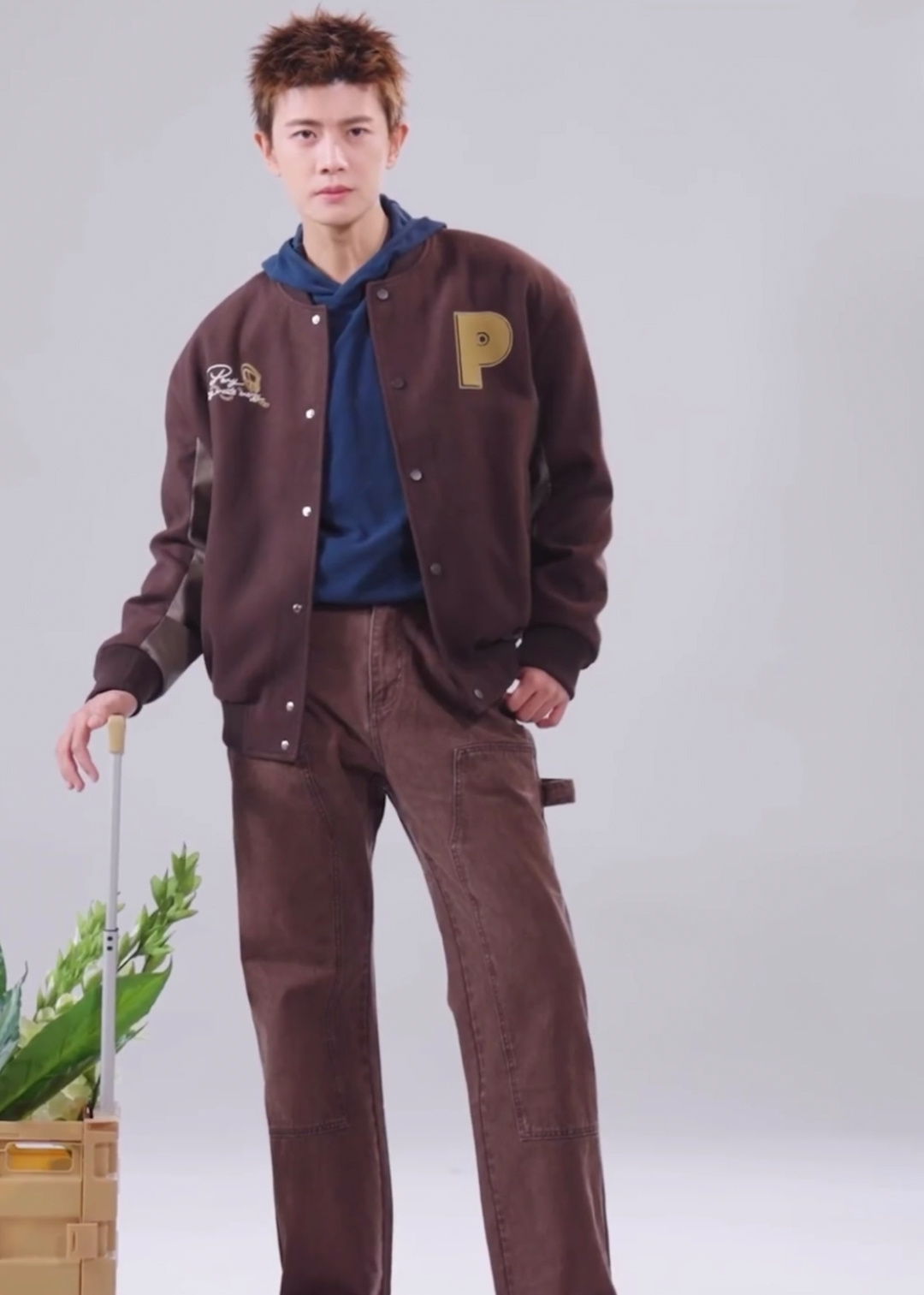 发丝毛茸茸，大眼萌萌的喵～超咪任苒时光 任嘉伦PONY截图 