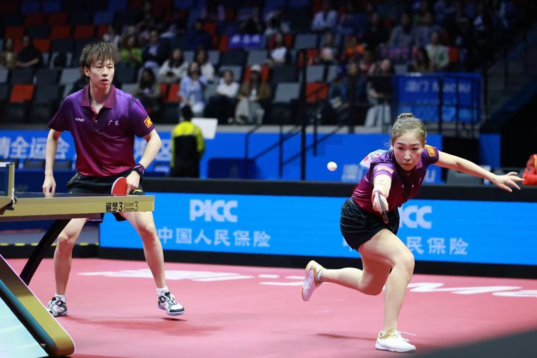 乒乓球——混合双打：林高远/刘诗雯晋级四强 当日，在澳门进行的第十五届全国运动会