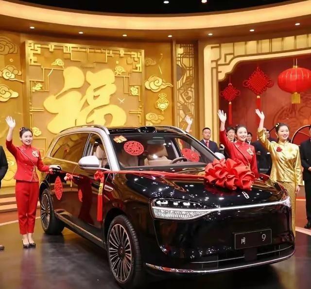 未来的中国，可能是这样的：1．生儿子的家庭，娶媳妇不用担心
未来的中国，生儿子的