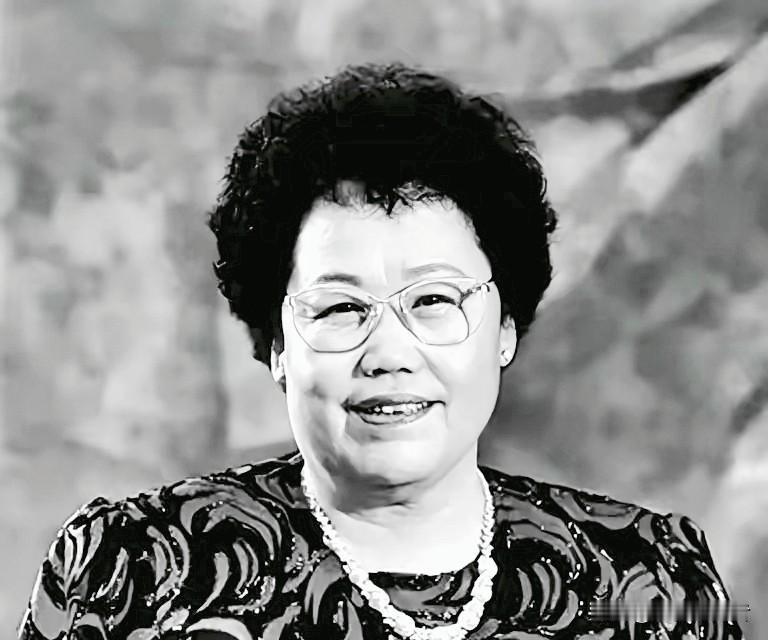 陈丽华曾立遗嘱：儿女每人100亿，余下归“唐僧”老公！

2026年4月7日，富