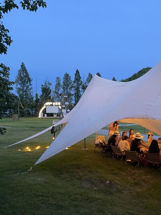 属于我幸福的蓝调时刻⛺️