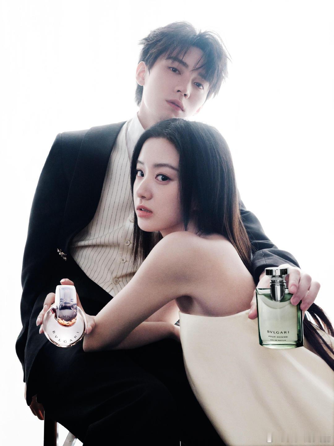 宝格丽不会错过任何一对鹅待爆 然包也来了 