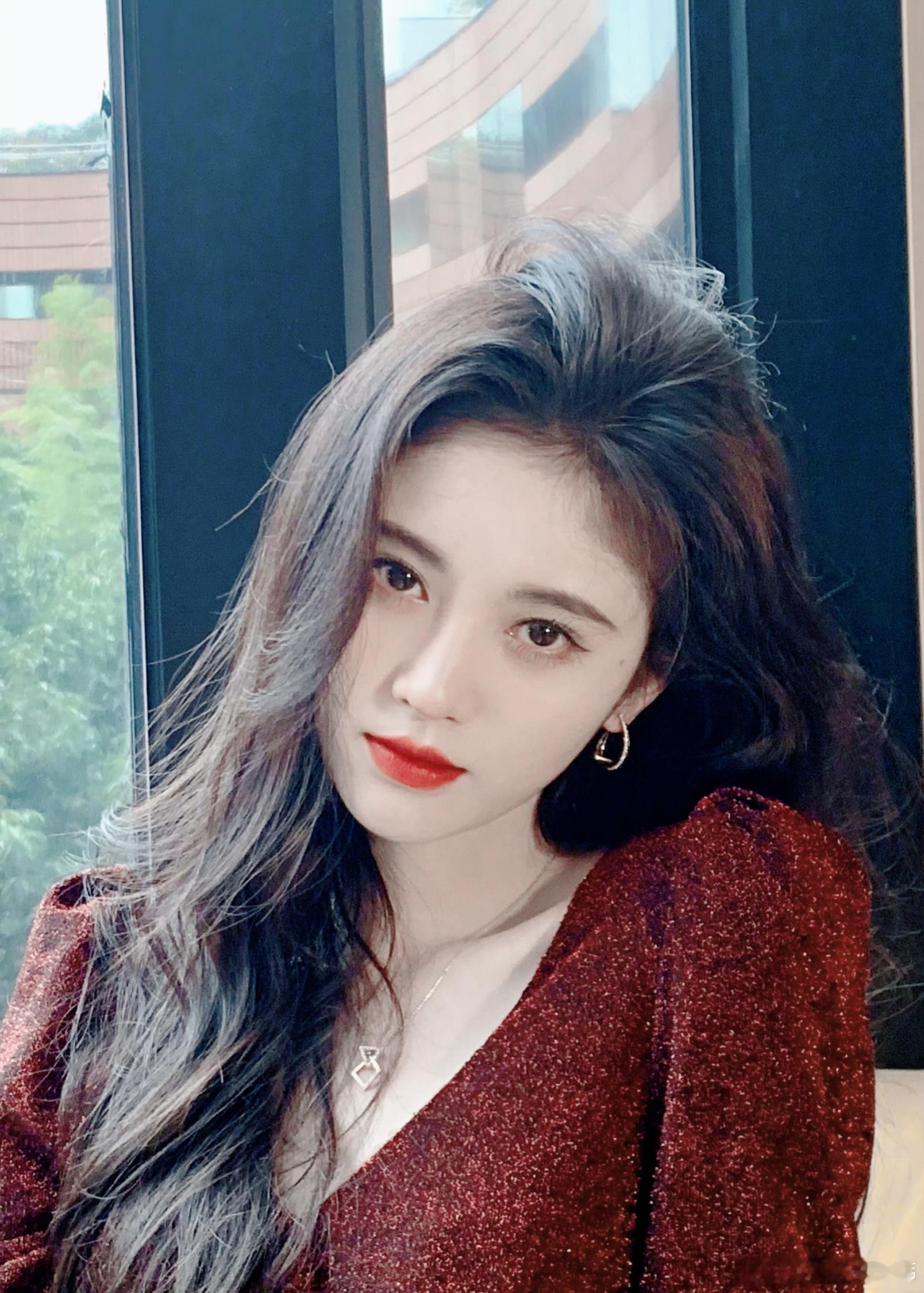 红丝绒蛋糕🍰鞠婧祎苏绿夏  专栏 · 婧祎专属修图册