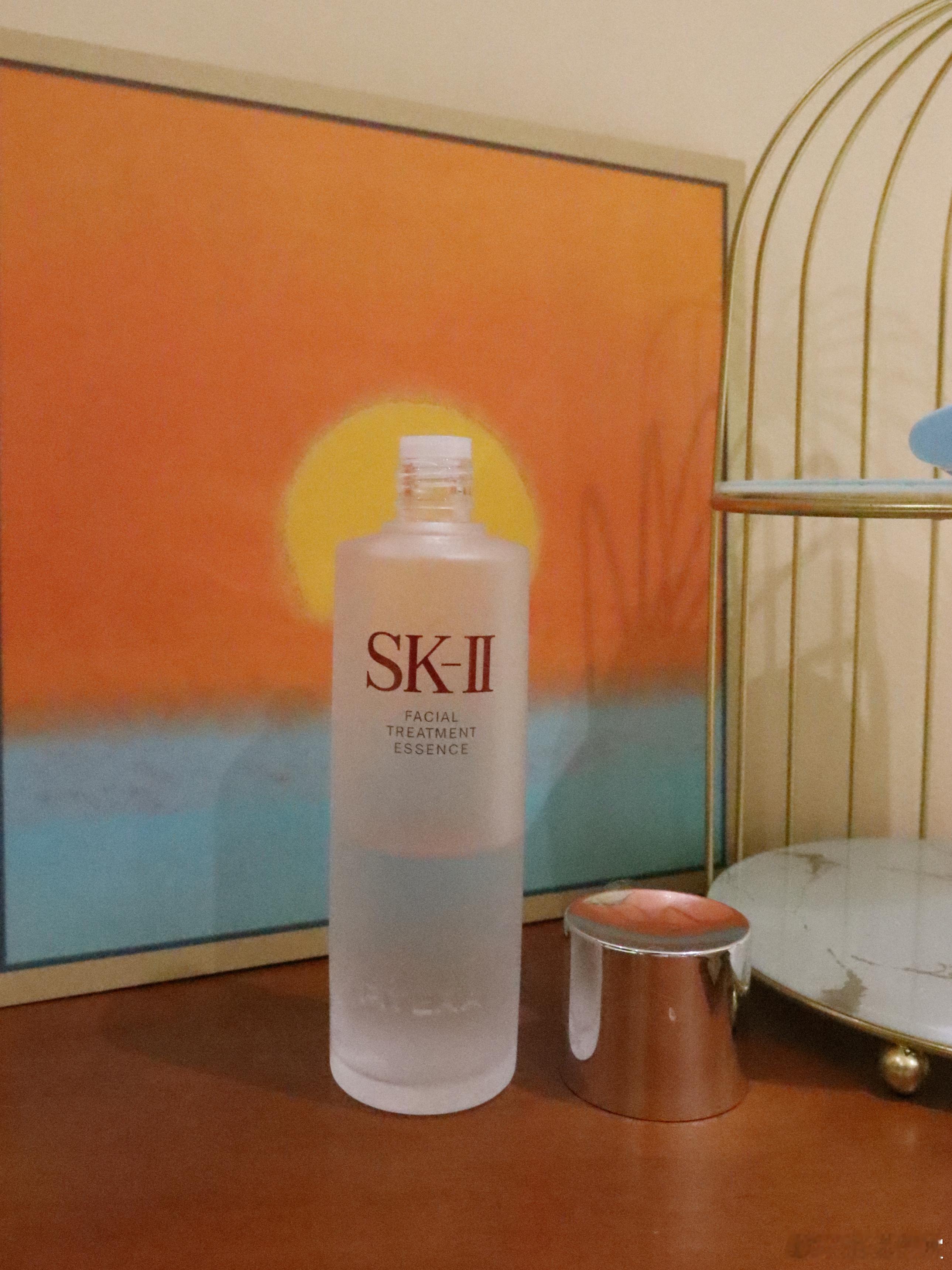 油皮抗老天菜必须是sk2神仙水！用了好几年了，皮肤好到不像话！本人快奔三了，还有