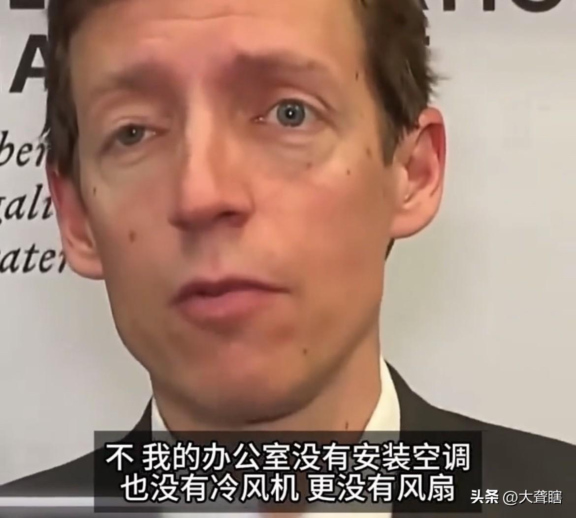 【搞不懂这些欧洲人，都快热死了也要硬扛着】
法国教育部部长爱德华•杰弗雷表示，自