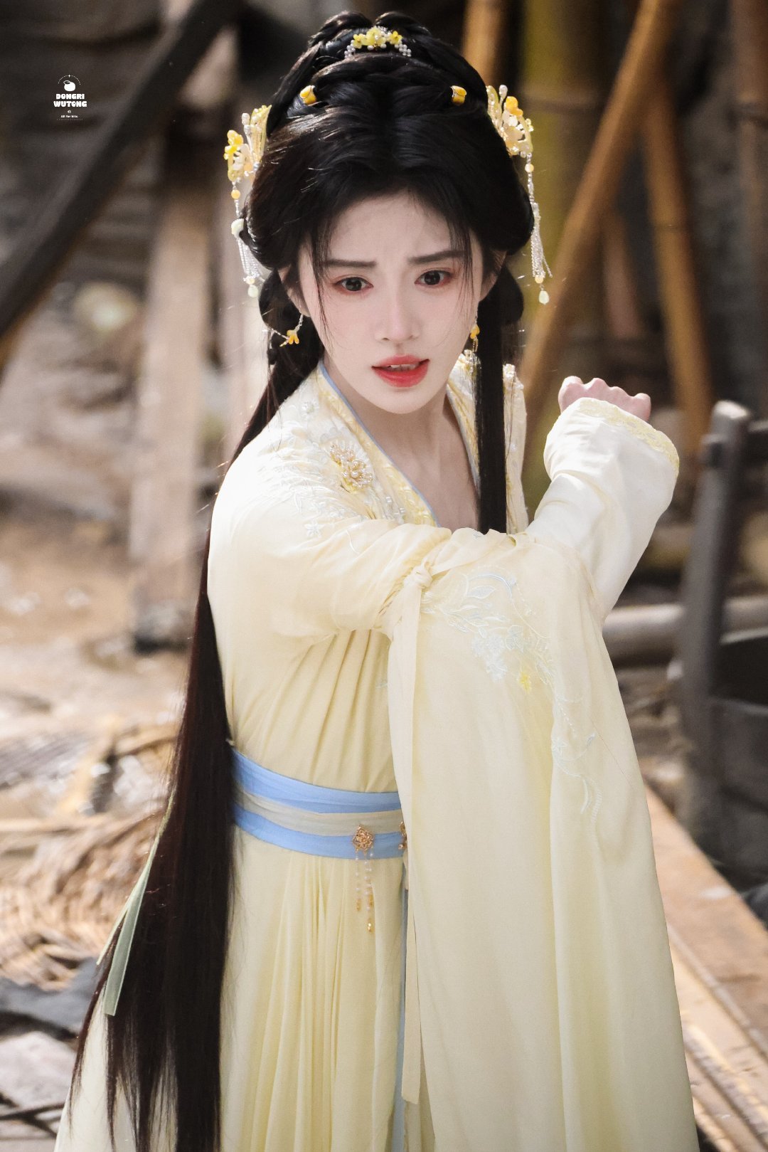 jjy🍊鞠婧祎阿黛 jjy🍊鞠婧祎万花世界 ☆*:.幸福像是隐藏在电影里面的