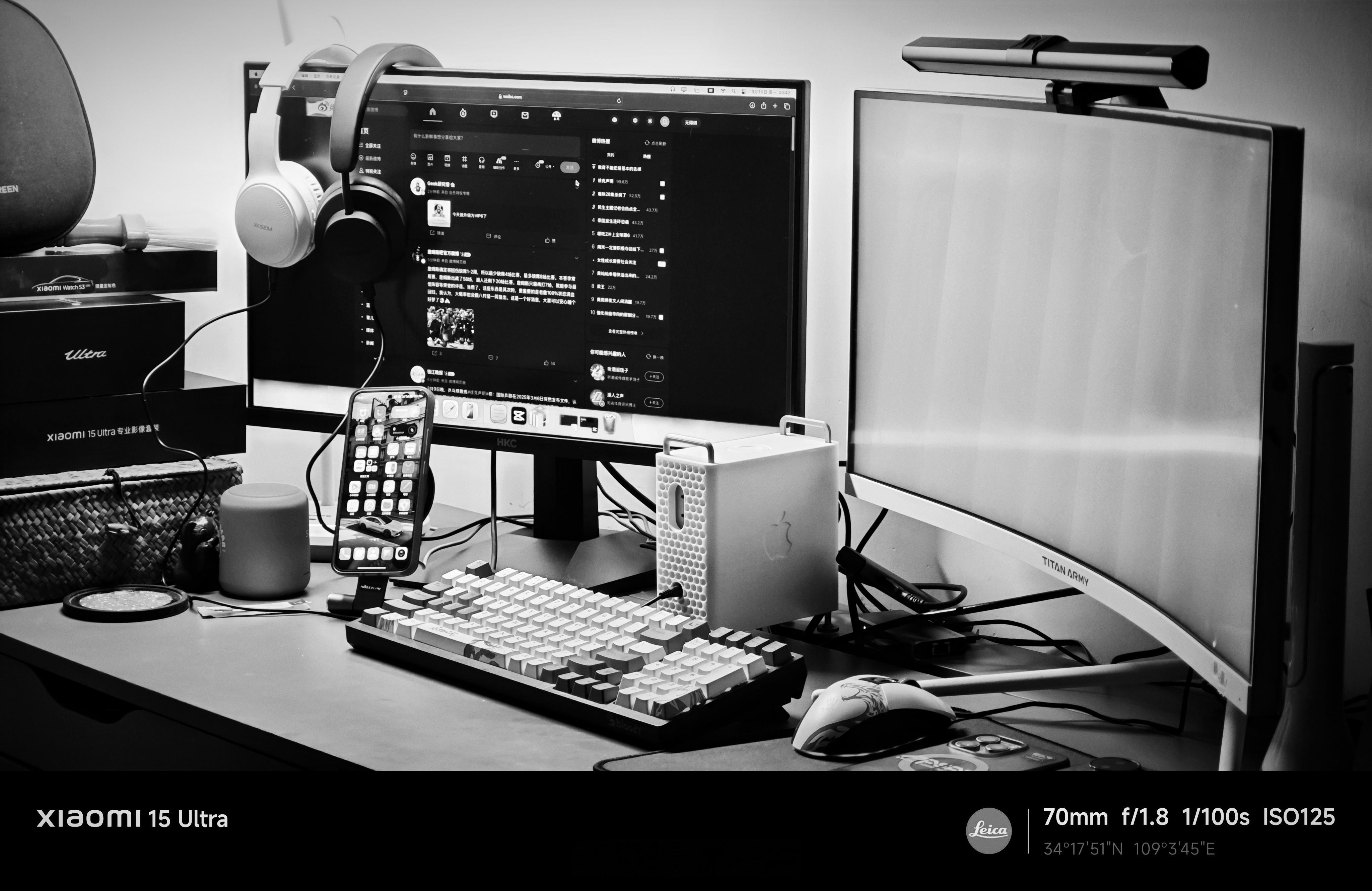 第二季度线上显示器销量排名小米销量占比10%，排名第三；销额占比7%，排名第三；