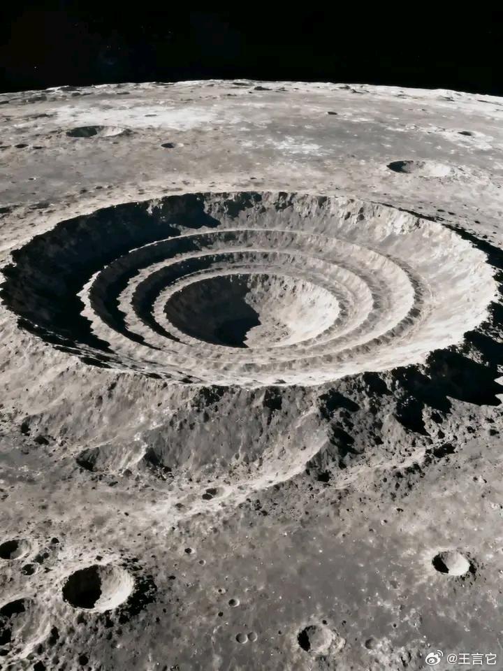 🚀 阿尔忒弥斯二号揭示东方盆地🌕       NASA的阿尔忒弥斯2号任务刚