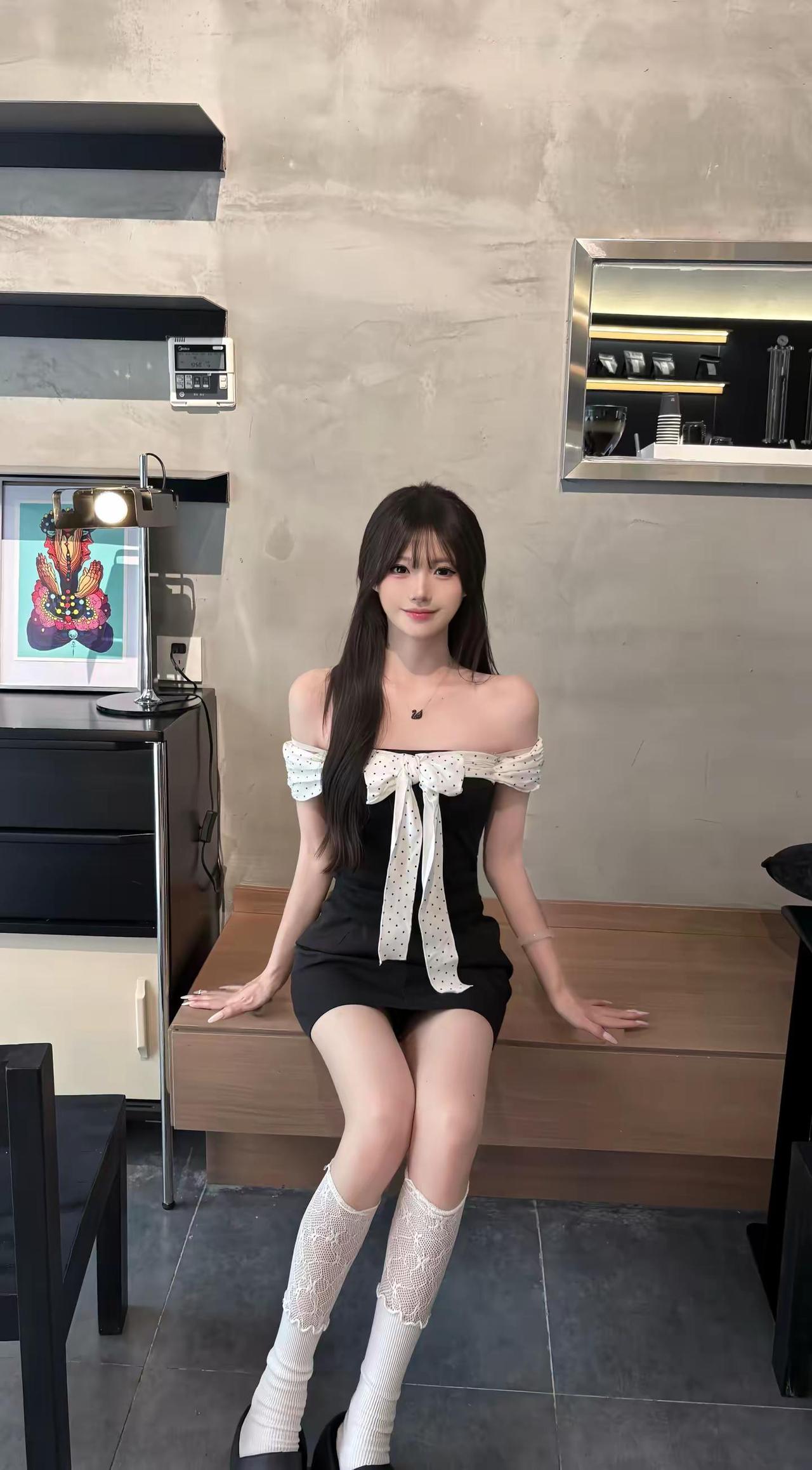我可以接受你的所有所有小脾气甜美一字肩