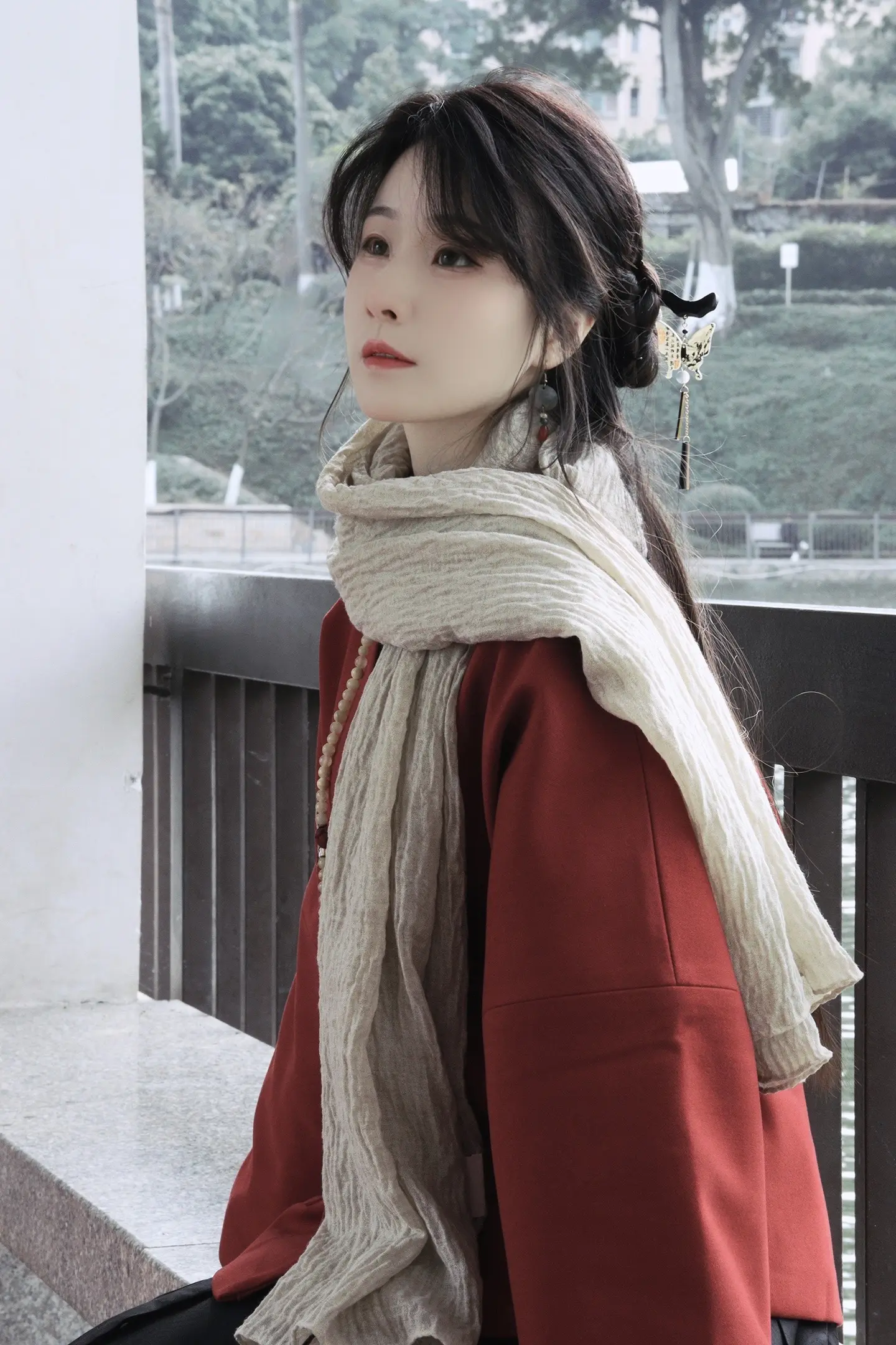 苍山负雪，明烛天南