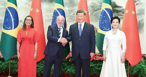 习近平同巴西总统卢拉会谈