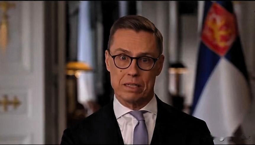 芬兰总统斯图布:“我们与俄罗斯的关系一直在稳步变化。同样不变的是，俄罗斯是我们的