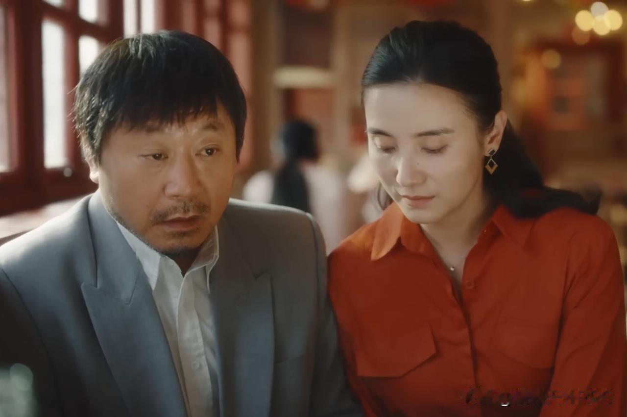 不得不说，范伟老师真是被小品耽误的老戏骨，跟任何一位大腕搭戏都毫不逊色。
   