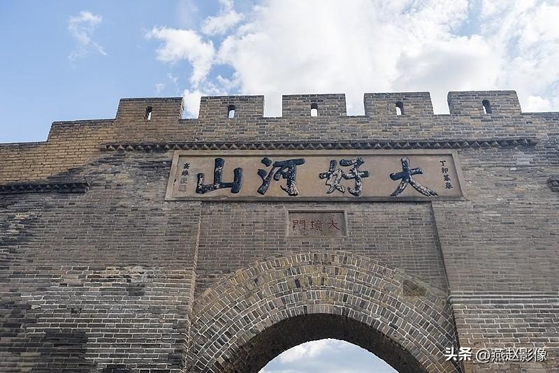 河北省11市GDP、人口、面积排行榜，论GDP唐山是老大，论人口，石家庄是第一，