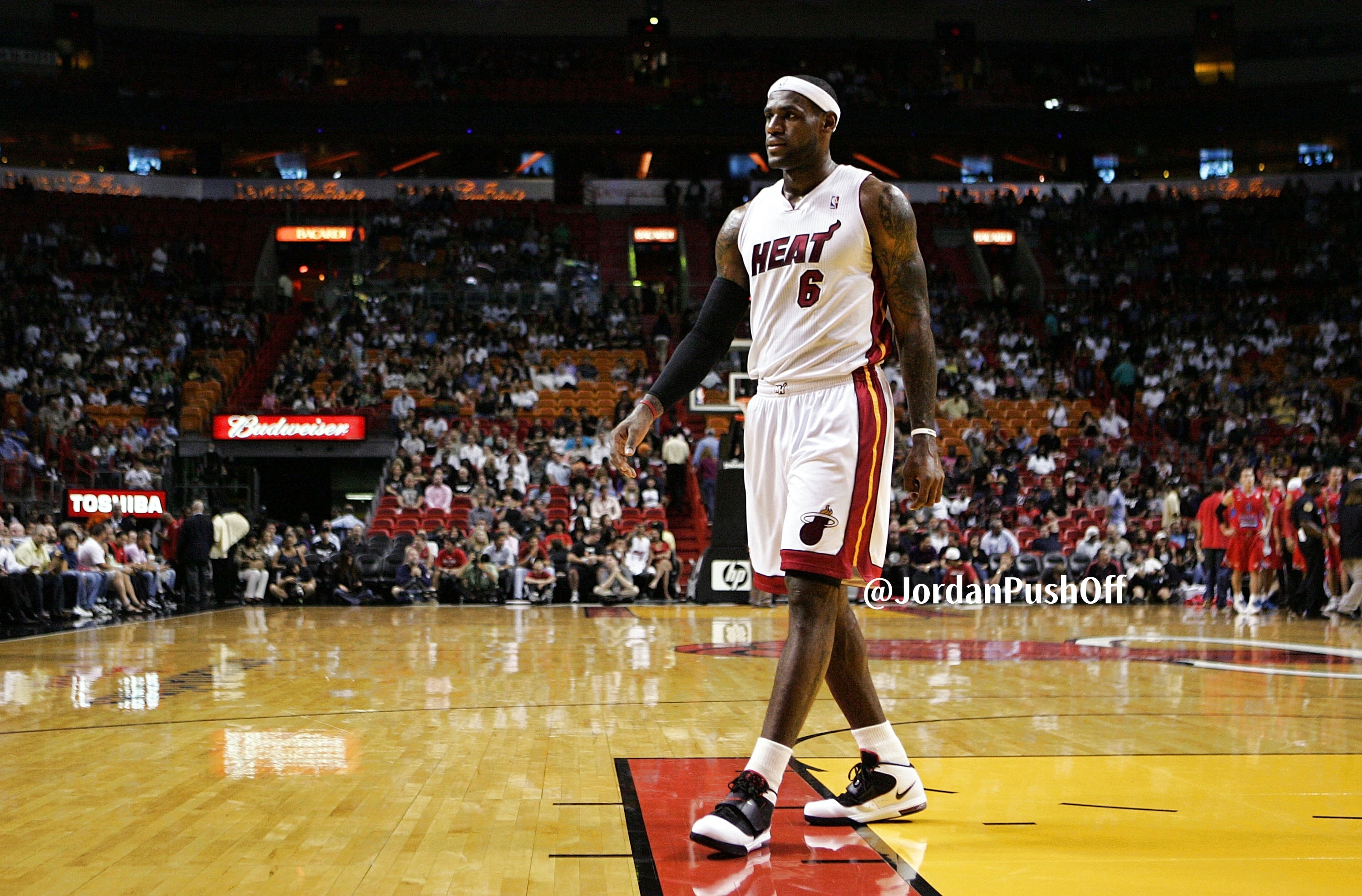Lebron James 2010nba詹姆斯