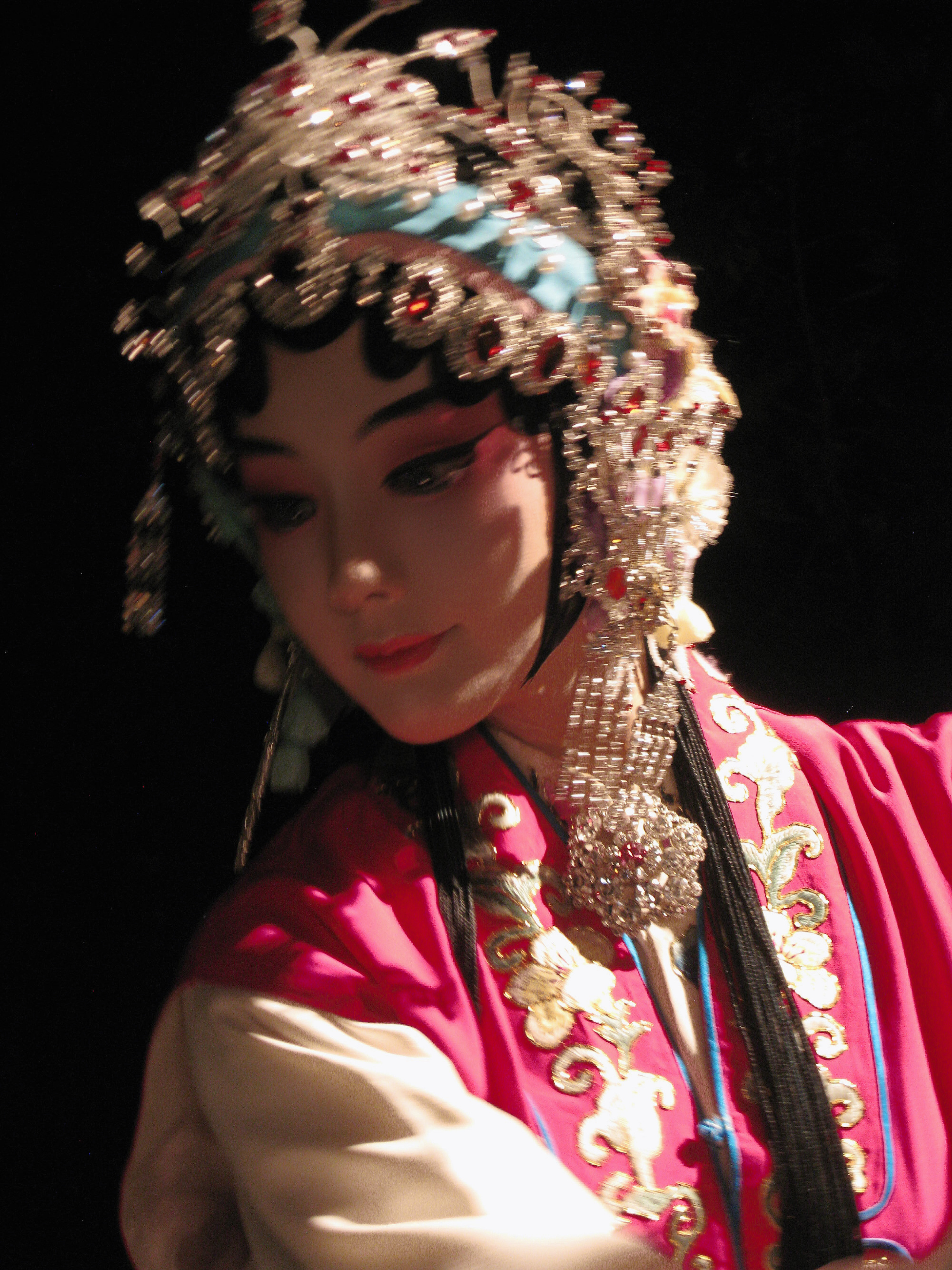 李一桐你早该演这种了我不是大师漂亮的女人不好惹[怒][怒]表面上是当家花旦，实则