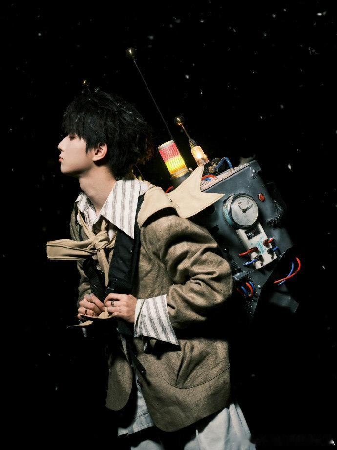 时代峰峻辟谣穆祉丞巡演嘉宾张峻豪时代峰峻辟谣穆祉丞演唱会嘉宾了 时代峰峻辟谣穆祉