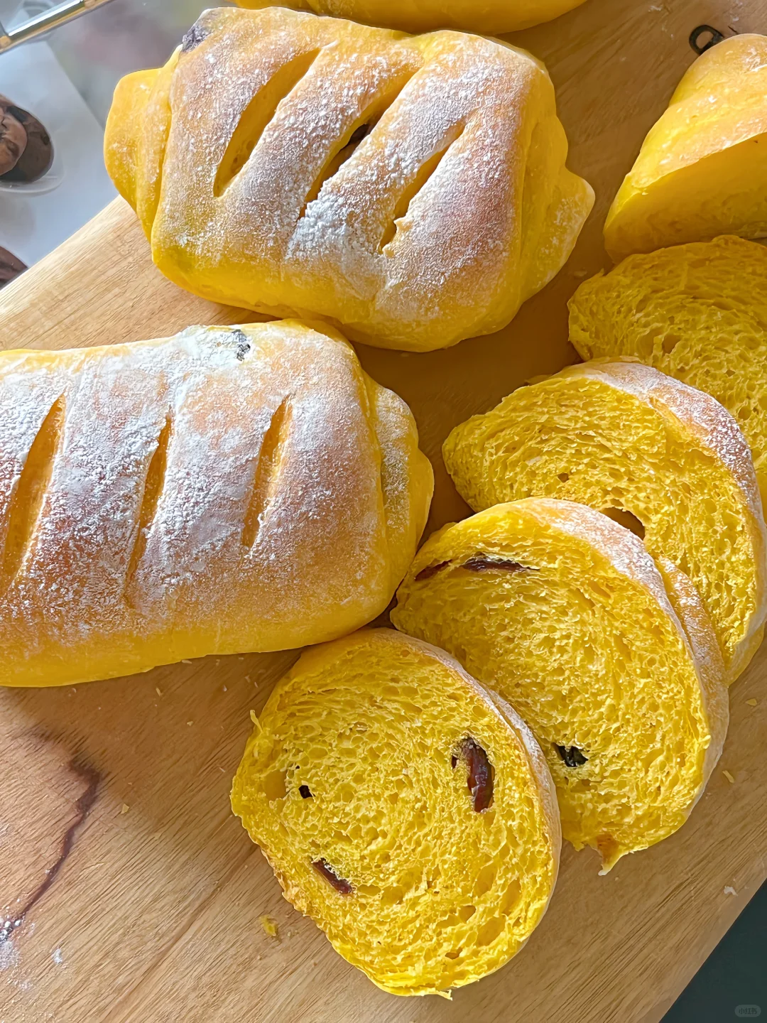 低卡少油免揉南瓜蔓越莓面包卷！一次成功！