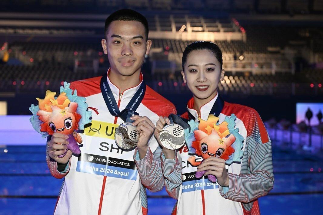#程文涛石浩玙世锦赛银牌#世界泳联多哈世锦赛花游混双技术自选，中国组合程文涛/石