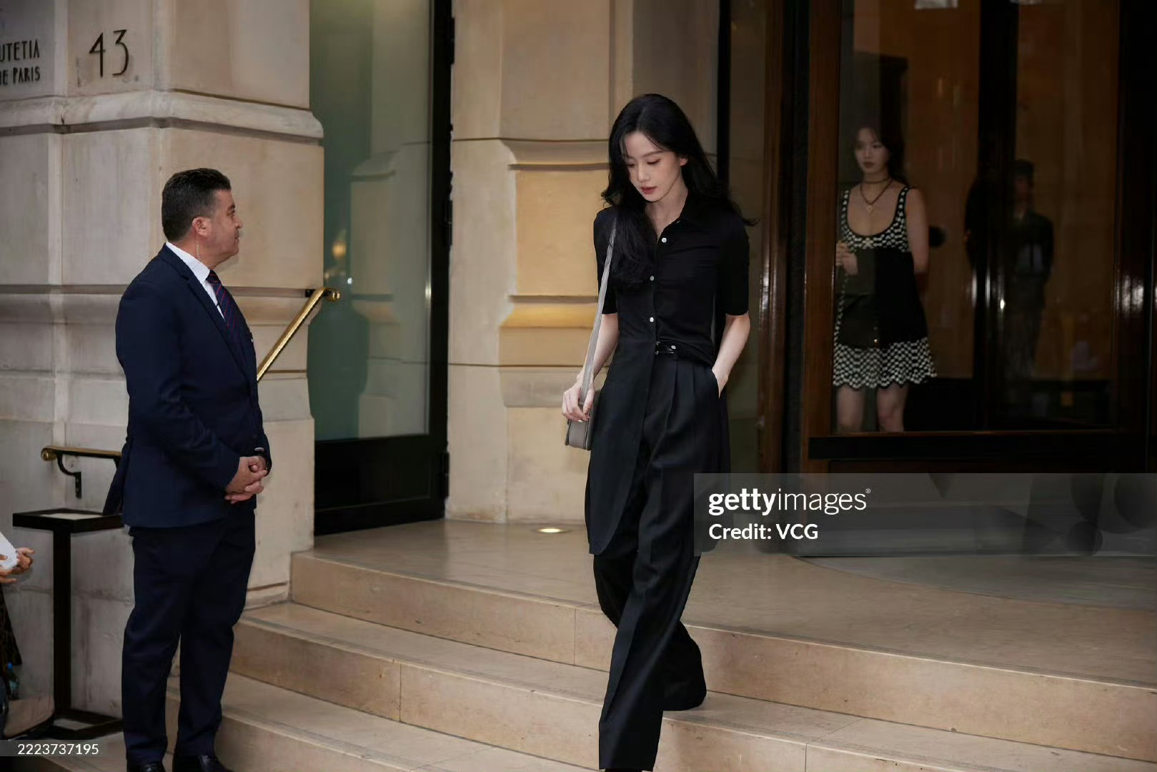 Celine女王刘诗诗巴黎出街😎 ​​​