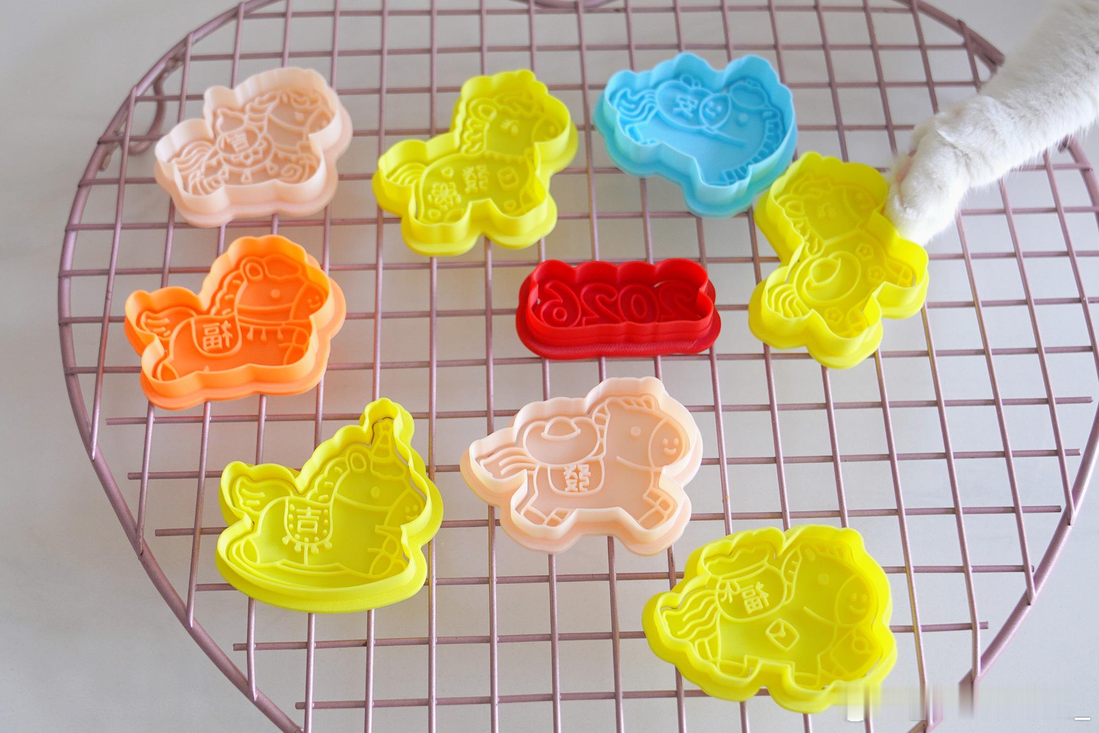 这种饼干模具是不是也可以做馒头的？不知道蒸出来纹理会不会消失？但我看馒头模具好像