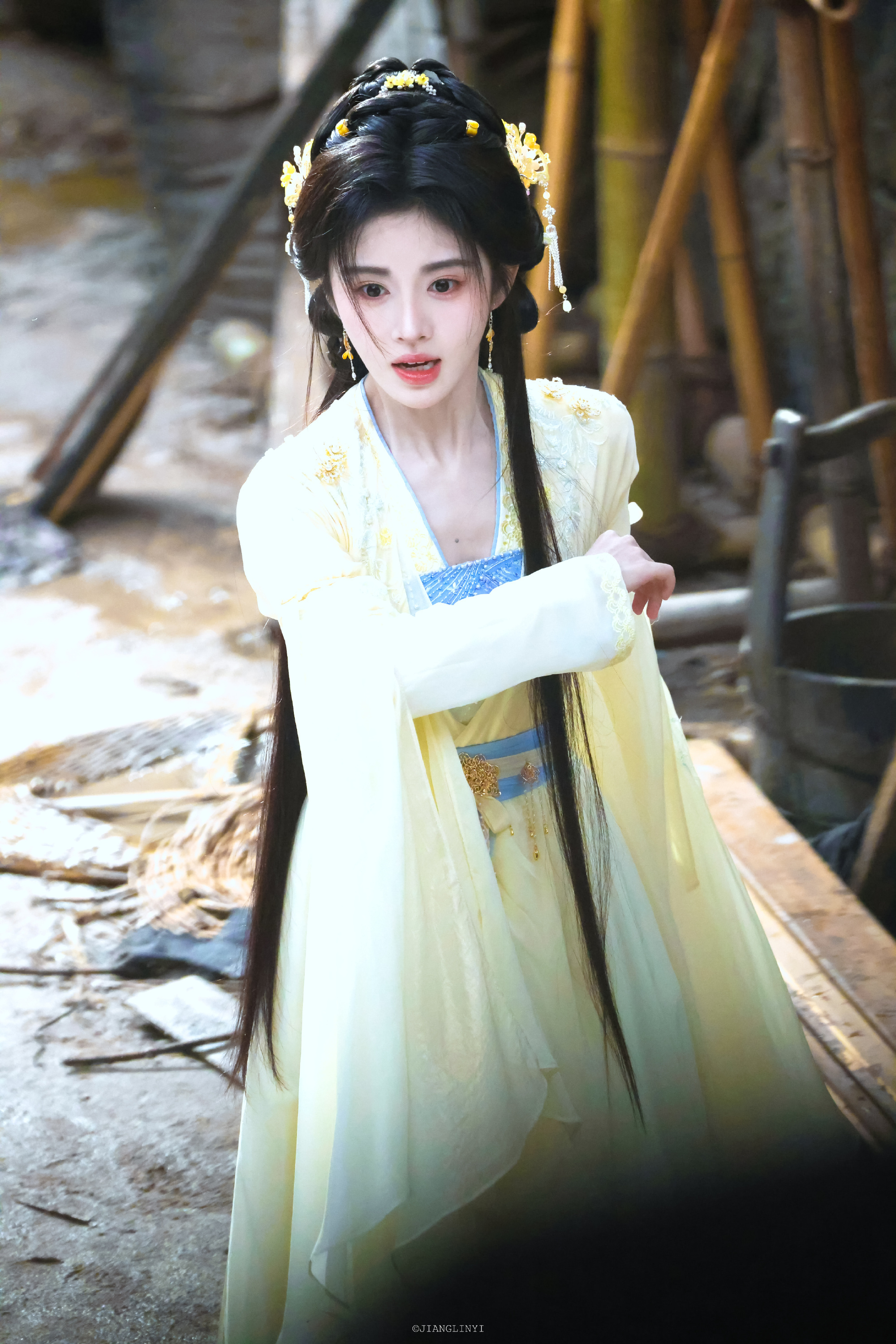 鞠婧祎jjy鞠婧祎苏绿夏 jjy鞠婧祎万花世界 “你是我在极寒中仍留有余温的玫瑰