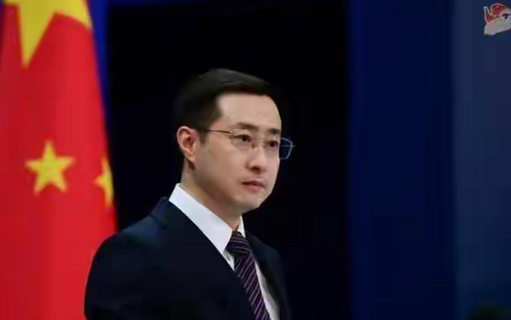 中国外交部这次的表态，类似1979年。
   外交部：如日方胆敢武力介入台海，中