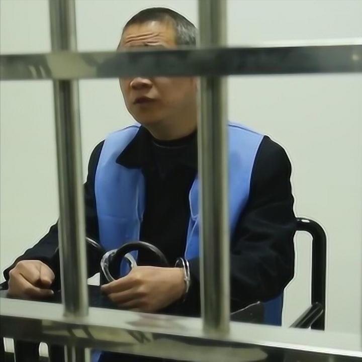 万万没想到！中国曾抓捕的大量间谍，本以为被过洗脑，结果几乎都是主动投靠，更可怕的