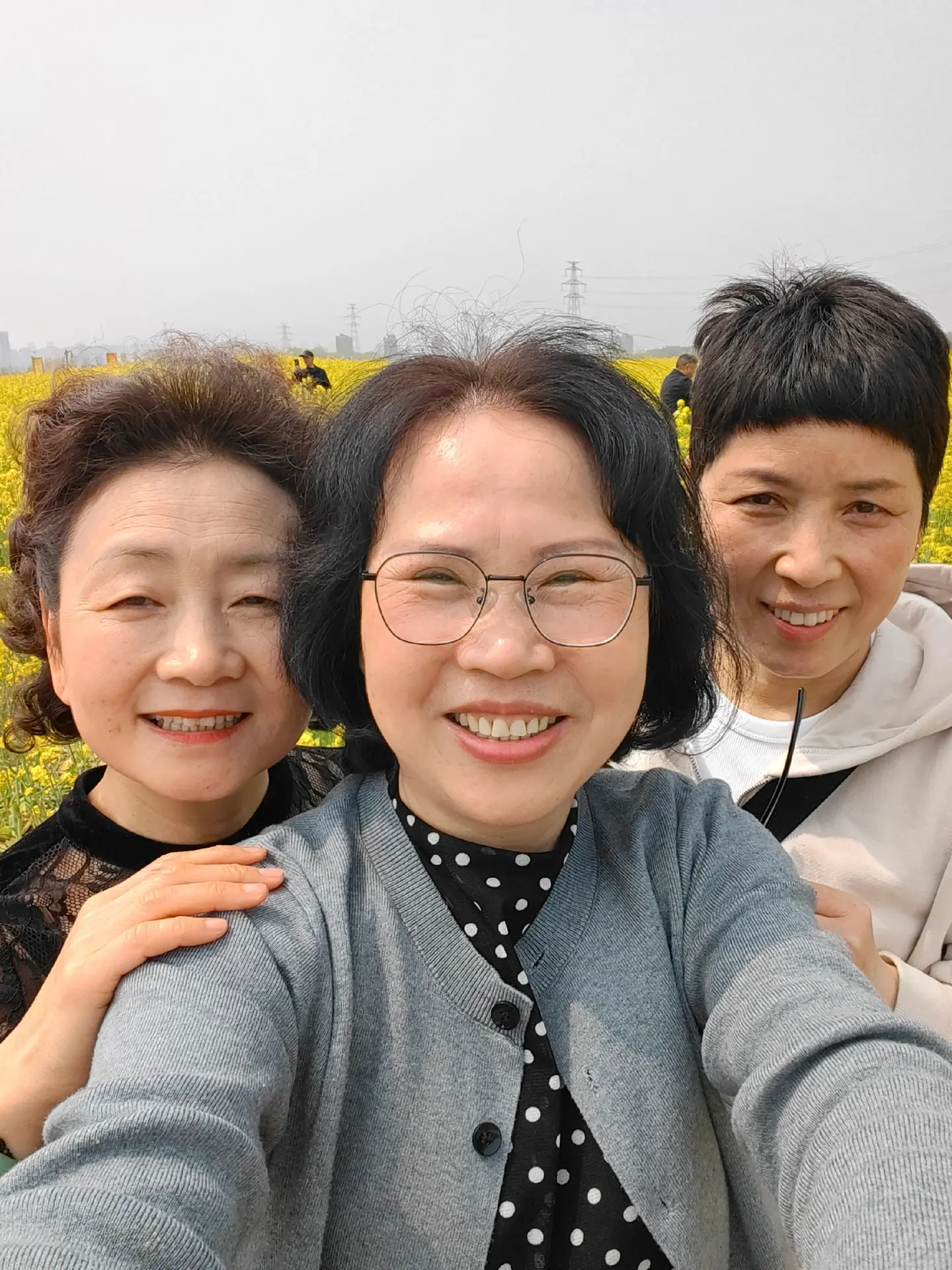 百事从心起, 一笑解干愁 让笑容成为心 情，而不是表情!  人生只有一...