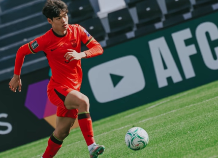 媒体人：辽宁重启贺一然的转会谈判，之前曾接触但不了了之