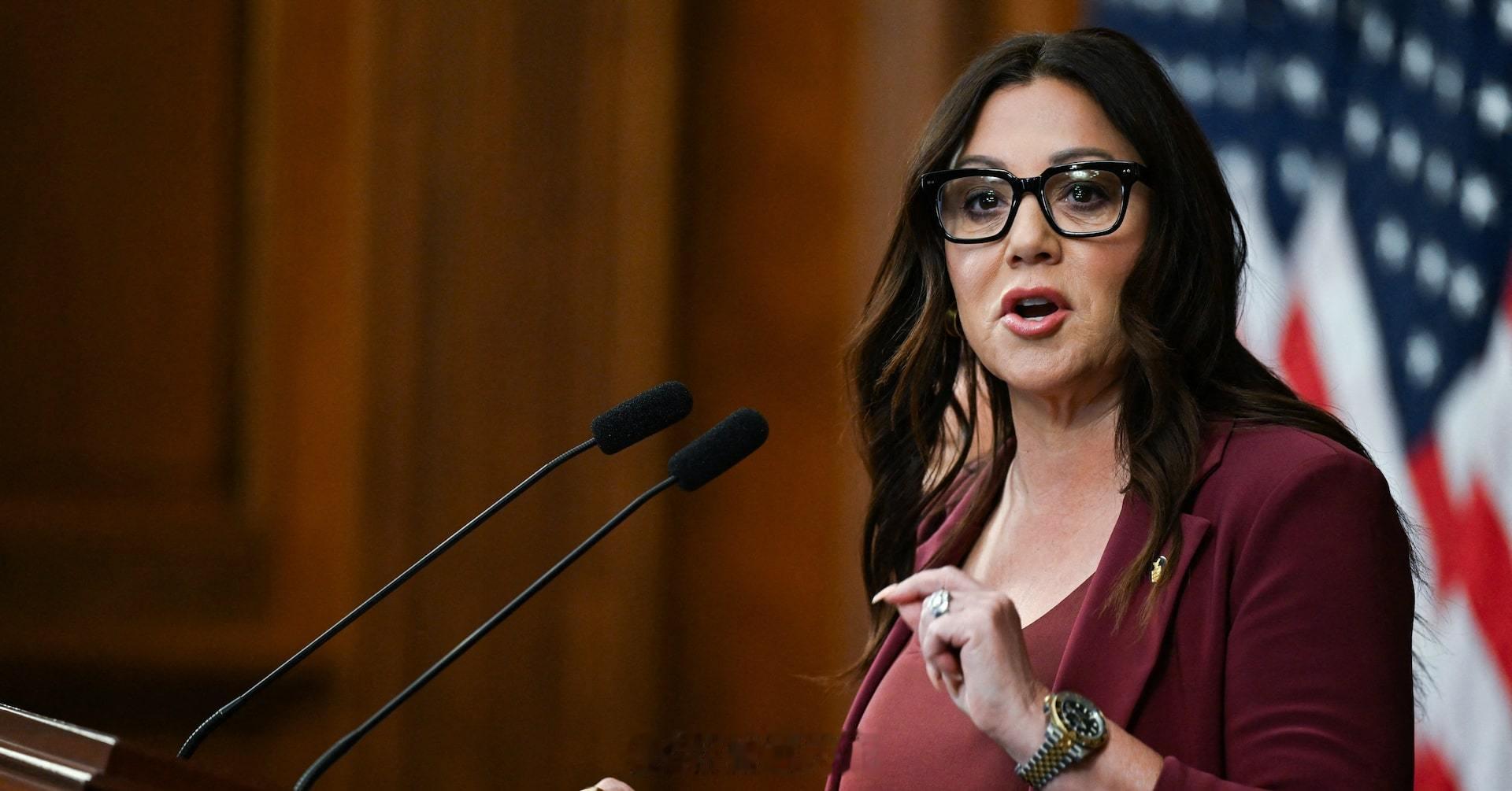 美国劳工部长辞职 美国劳工部长Lori Chavez-DeRemer已于2026