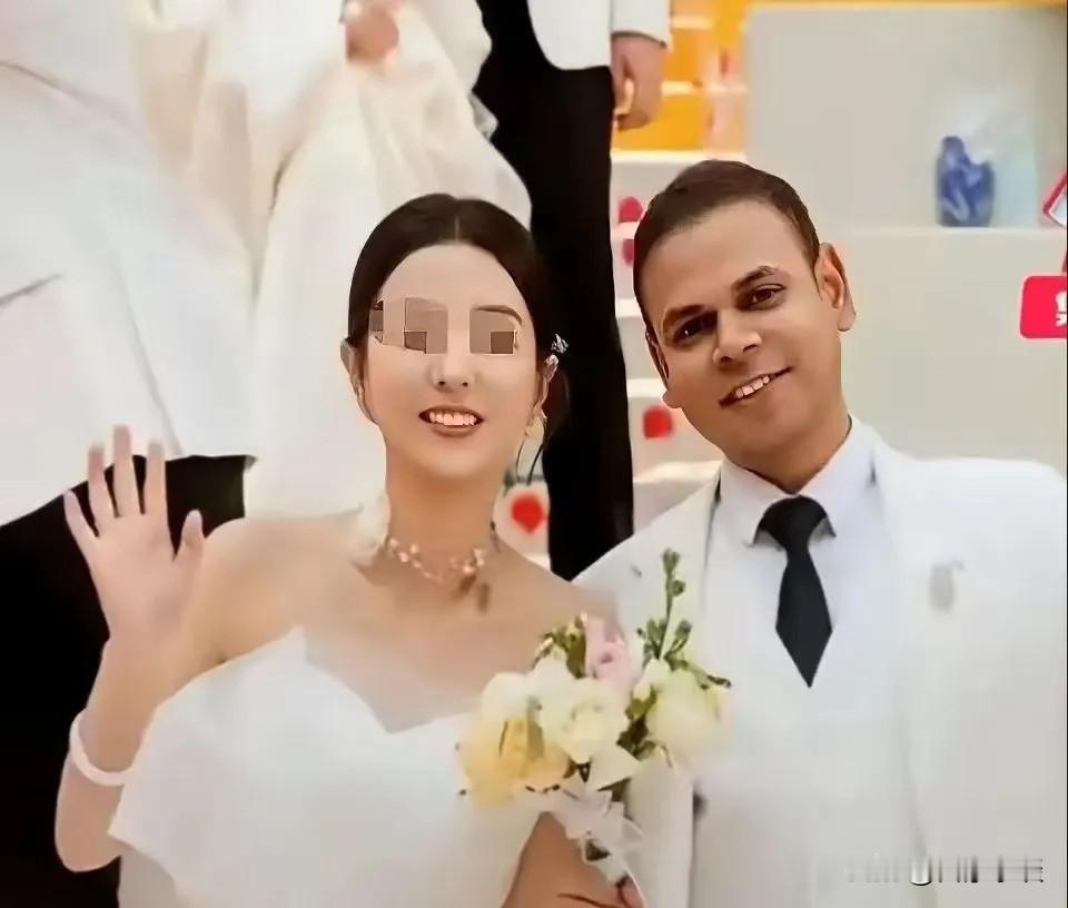 关于网红印度媳妇丹丹，未来走好这3条路：

1、赶紧和印度老公分开，婆婆已经去世