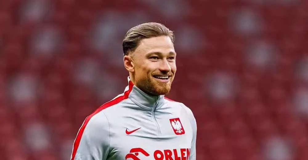 北京时间4月1日凌晨2:45，波兰队将在世欧预附加赛决赛中客场挑战瑞典队。赛前，