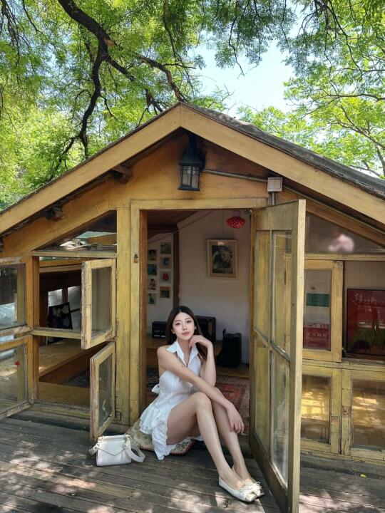 北京胡同里的春和景明
