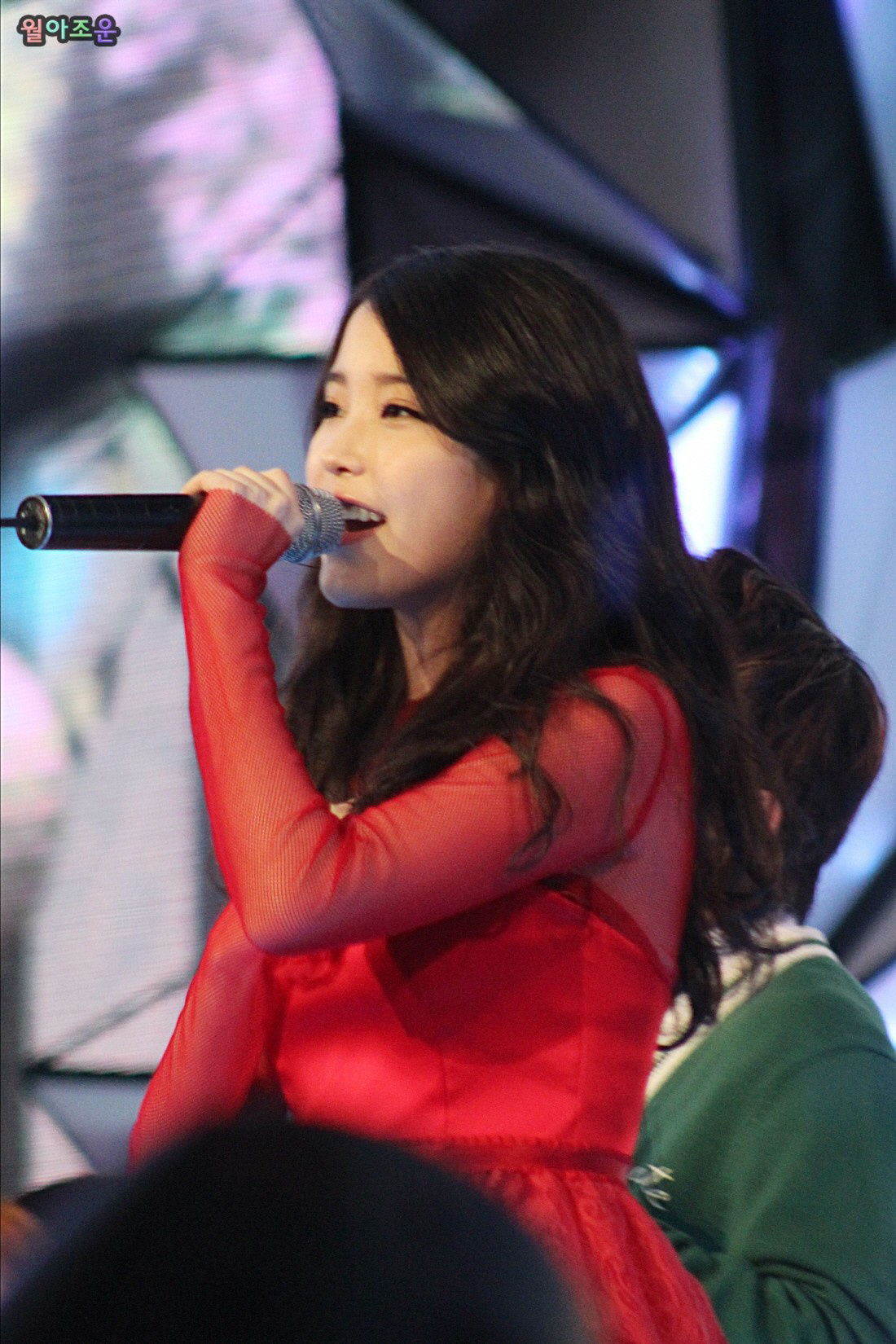 IU  ❤️IU韩国第一女solo 2011年时光机🐥111105 IU SI