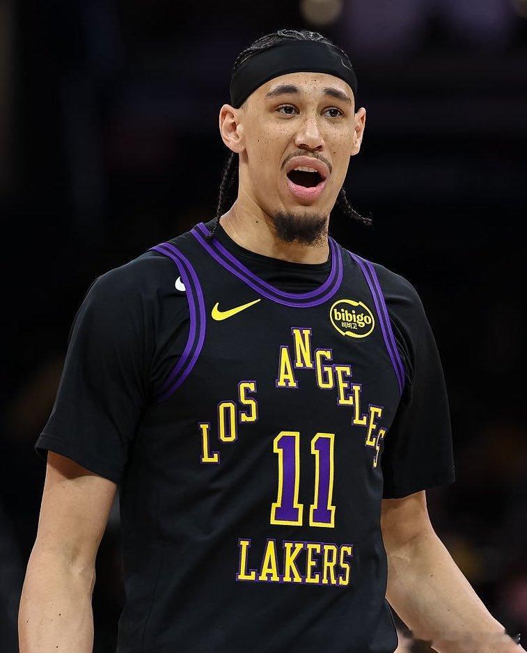 Haynes：海斯因推搡奇才队吉祥物而被禁赛一场，且不支付薪水。 