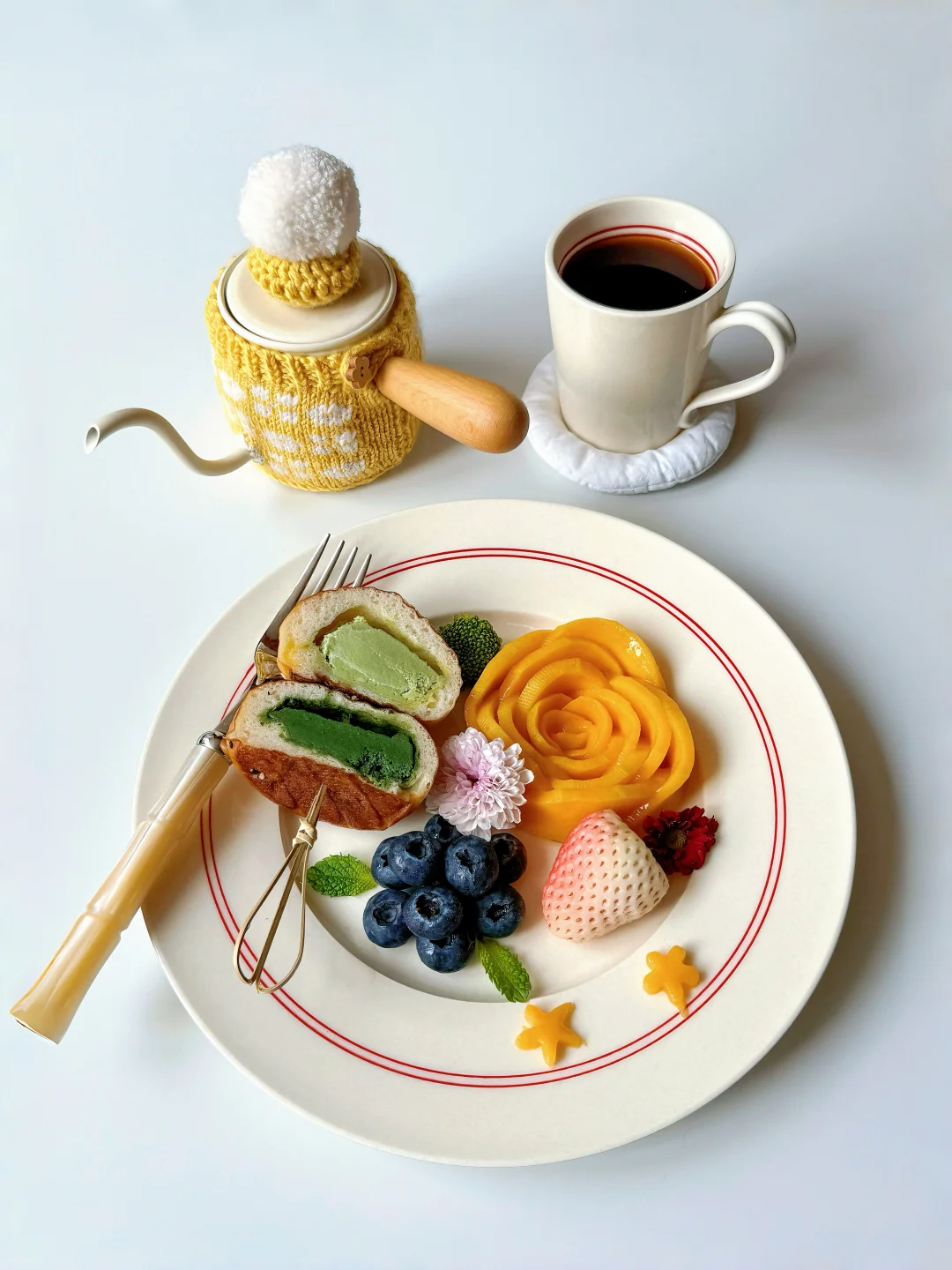 早餐｜抹茶+开心果双拼 | 手冲咖啡