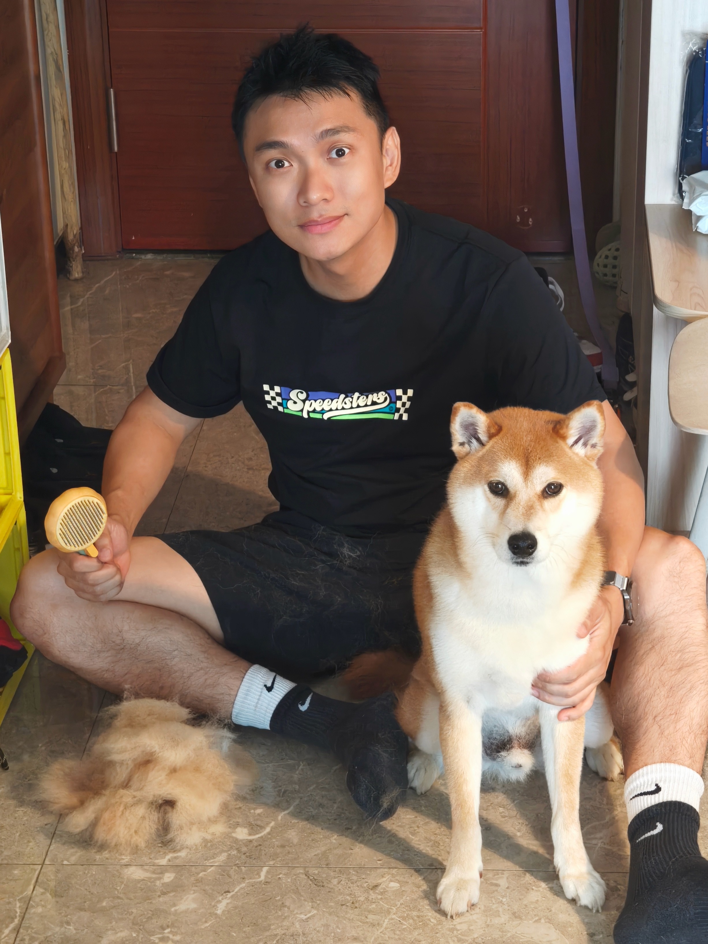 少爷减轻轻了 2 斤负重 