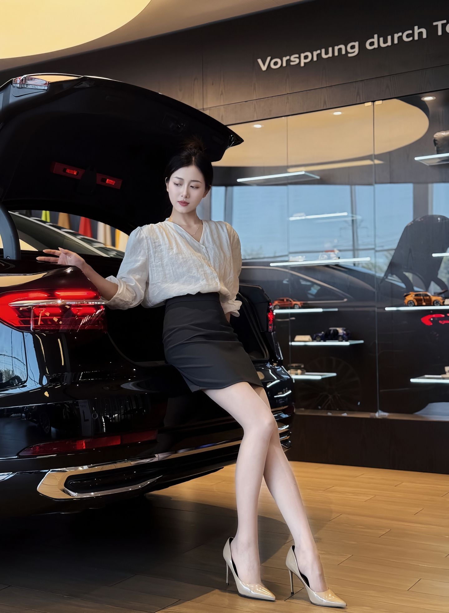 奥迪A8L行吗？ ​​​