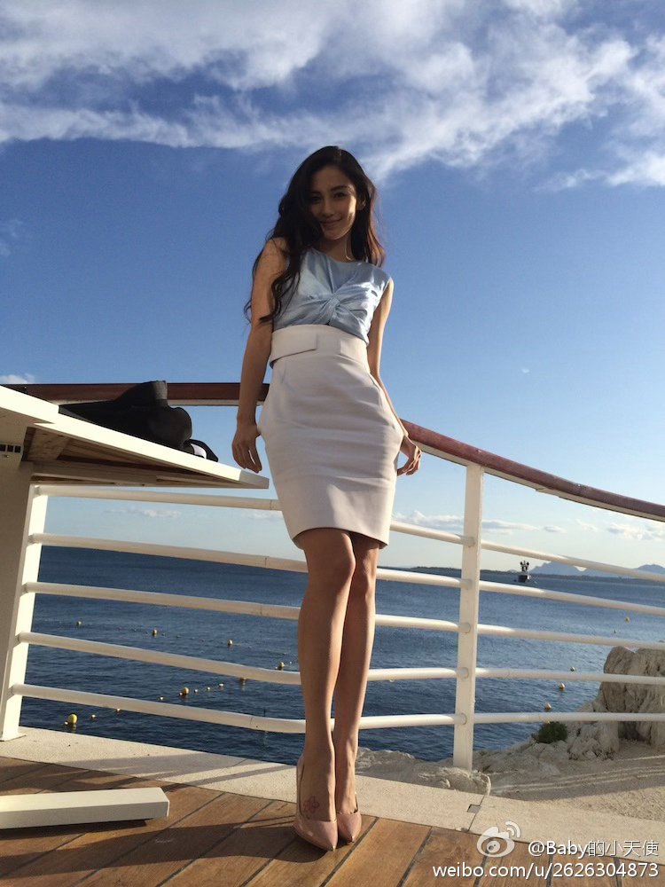 angelababy [心]杨颖 邂逅蔚蓝海岸💙​​​