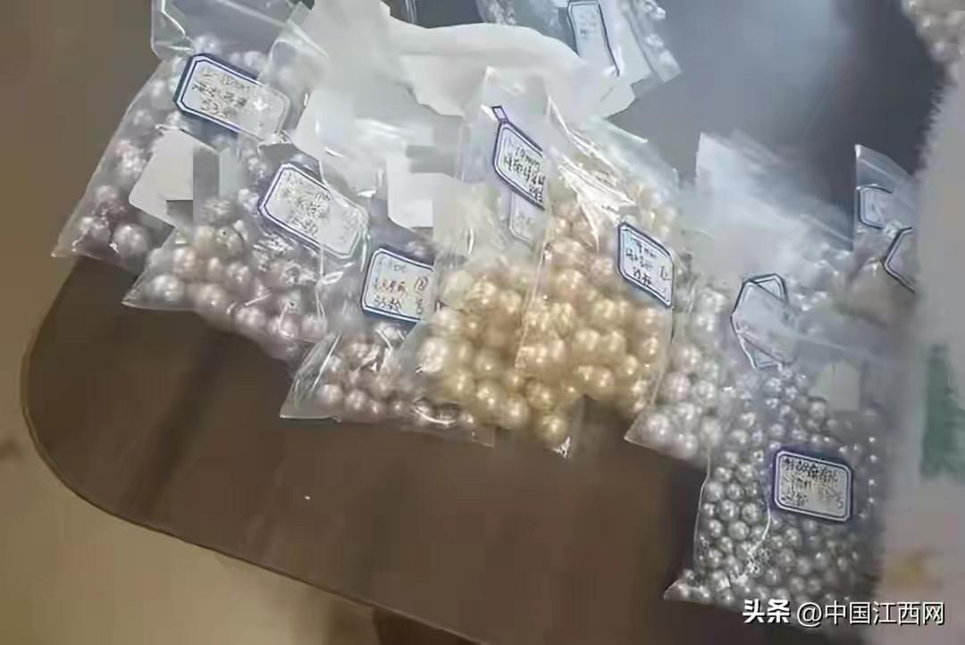 半年偷走500件珠宝！女子“蚂蚁搬家”盗走200万，从贪小便宜到犯罪深渊

浙江