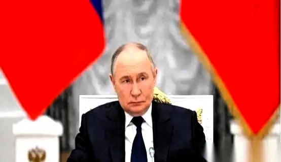 一个75岁的老头，在全世界的面前立下了军令状：10年之内，一定要解决我们国家最大