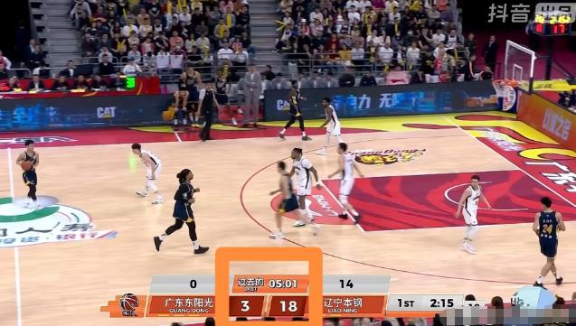 广东东阳光真是彻底被打懵了！在昨天广东东阳光主场迎战辽宁本钢的焦点战中，目前双方