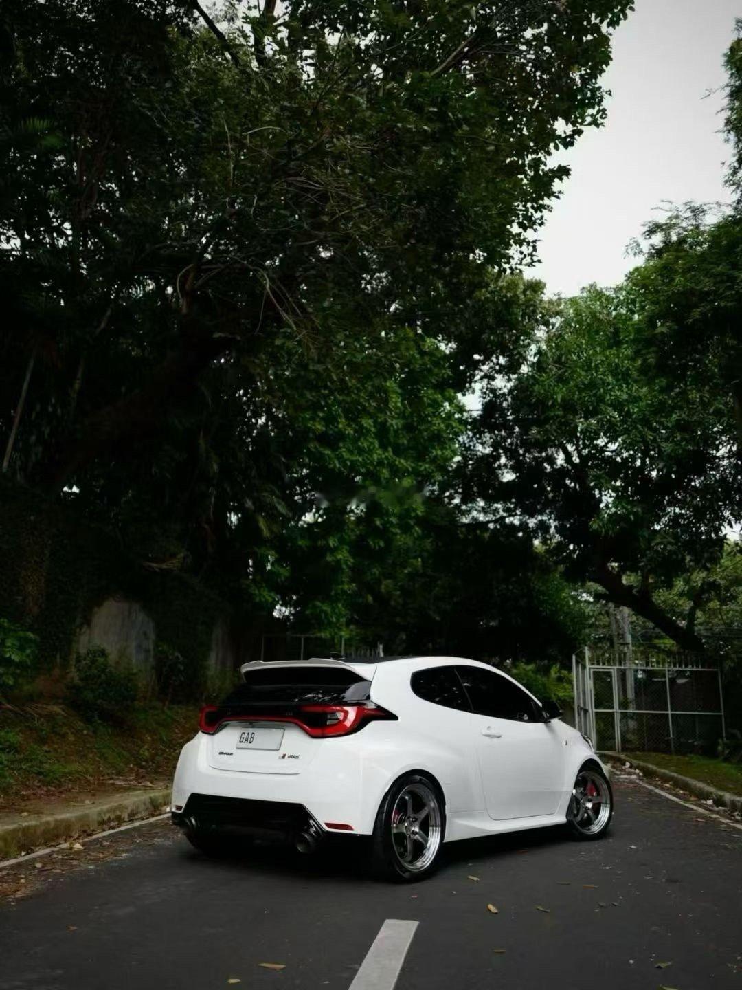 ADVAN GT BEYOND-R MDC 轮毂丰田GR Yaris 很帅 