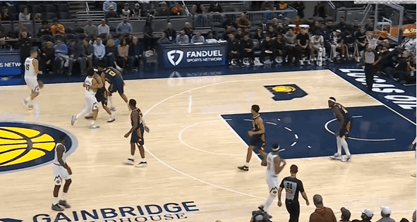 手感来了挡不住！默里三分11中10！
在今天NBA常规赛掘金对阵步行者的第四节比